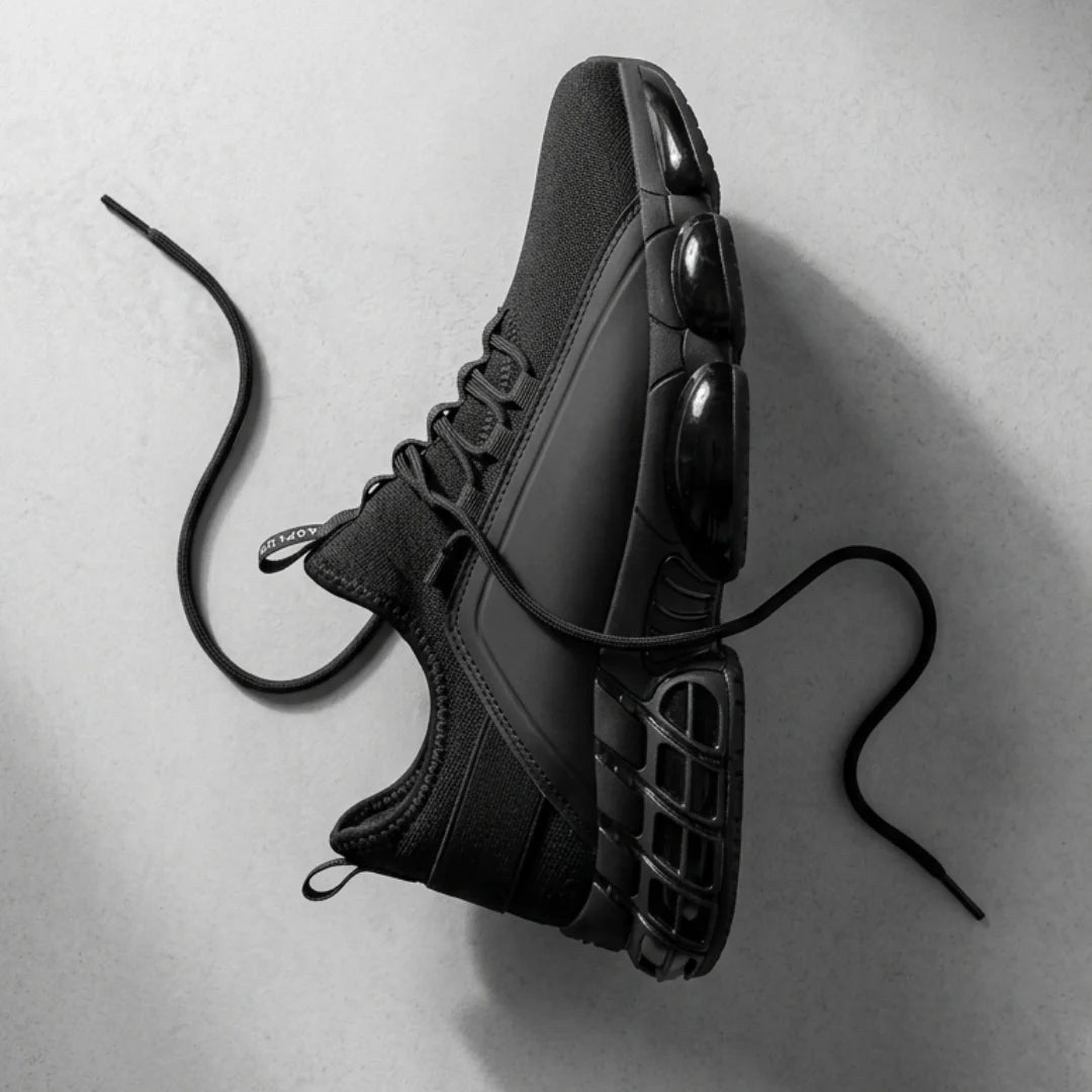 Vanta Series Comfort Trainers + Free Socks Kit