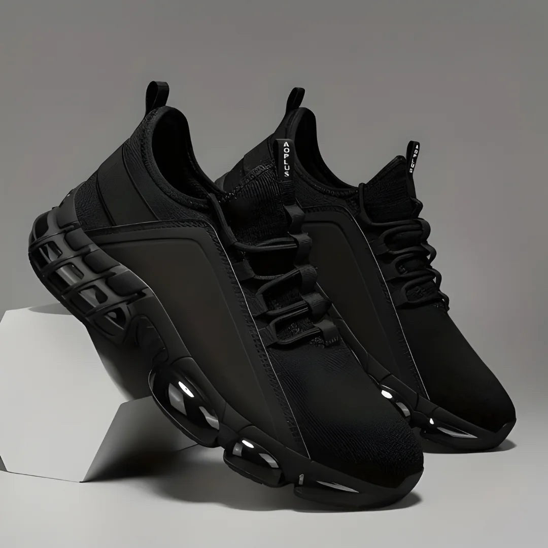 Vanta Series Comfort Trainers + Free Socks Kit