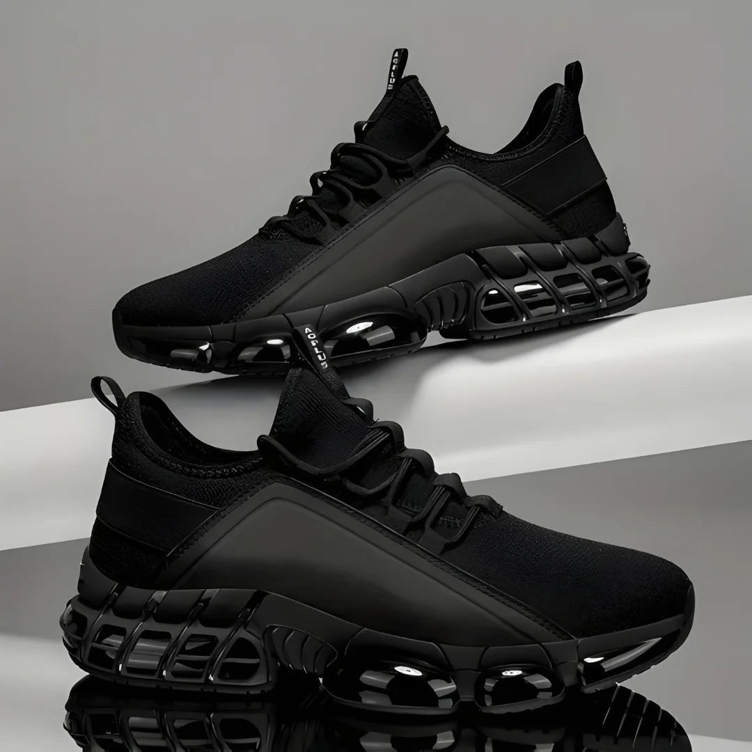 Vanta Series Comfort Trainers + Free Socks Kit