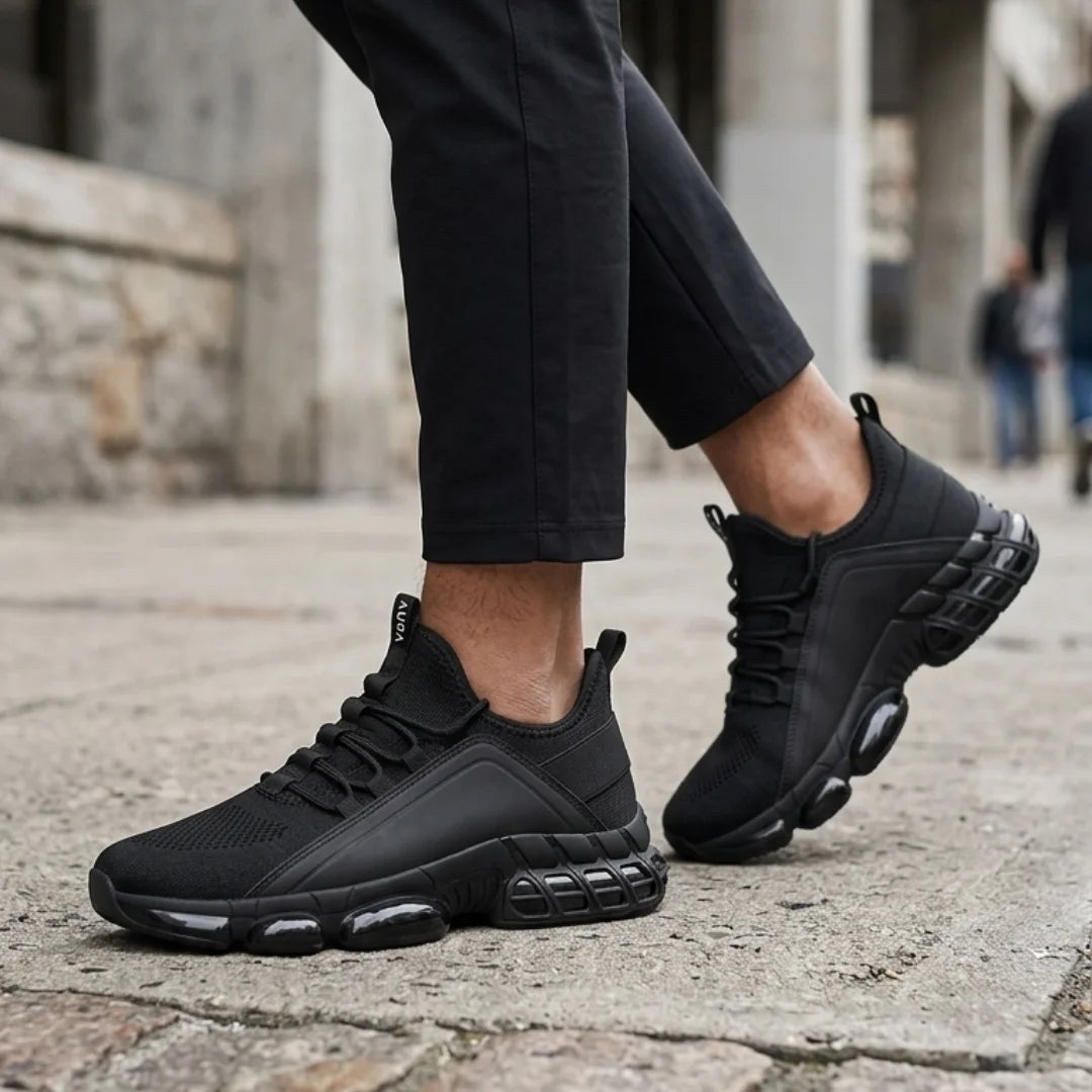 Vanta Series Comfort Trainers + Free Socks Kit